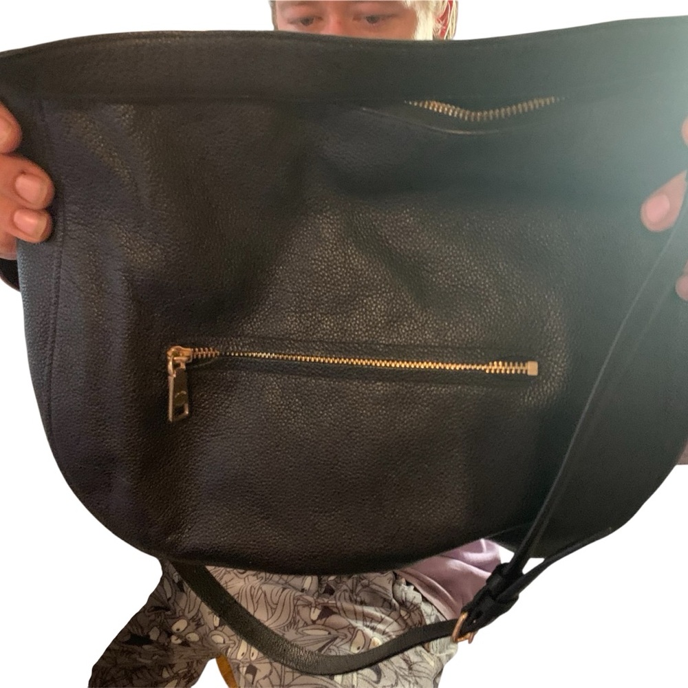 Coach Bag - Picture 2 of 11